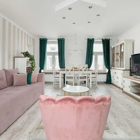 W Sercu Lodzi Piotrkowska Balkon & 2 Sypialnie By Renters Lägenhet Łódź