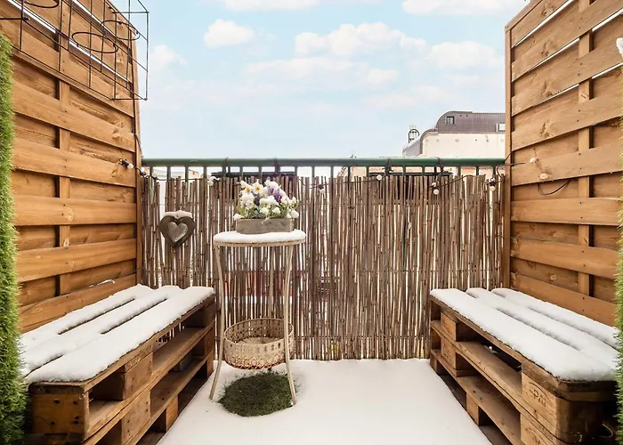 W Sercu Lodzi Piotrkowska Balkon & 2 Sypialnie By Renters