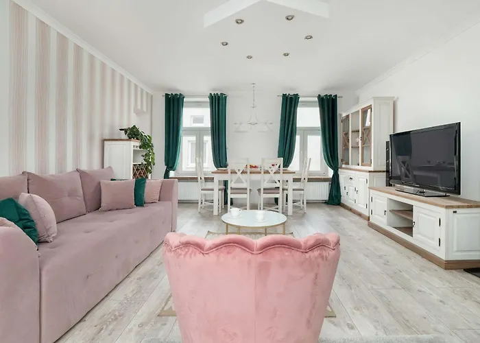 W Sercu Lodzi Piotrkowska Balkon & 2 Sypialnie By Renters Apartamento Łódź