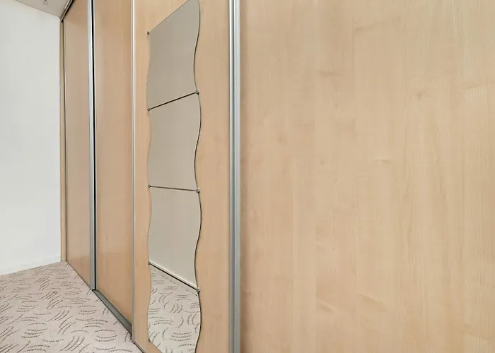 W Sercu Lodzi Piotrkowska Balkon & 2 Sypialnie By Renters Apartamento *